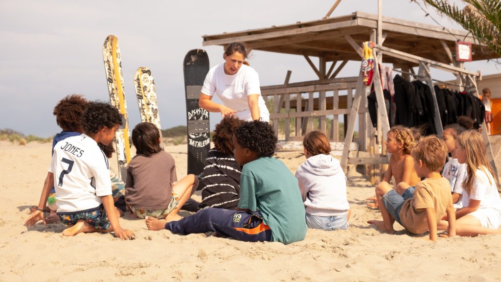 surfen zomer surfcamp kamp hoek van holland