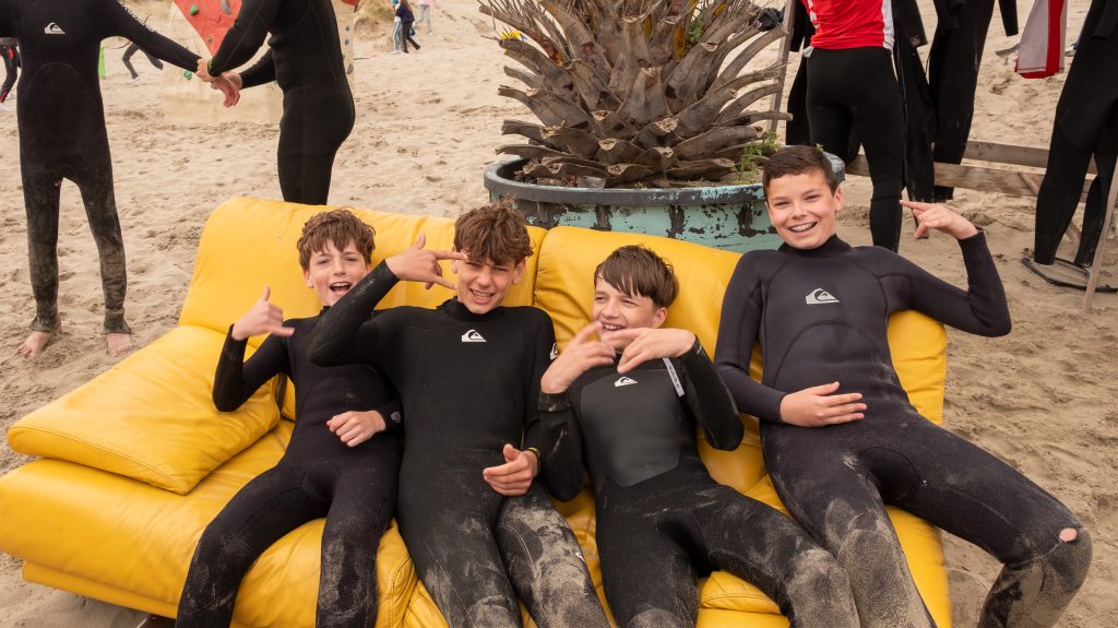 surfen zomer surfcamp kamp hoek van holland